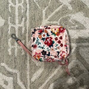 NWT Vera Bradley prairie paisley mini travel case